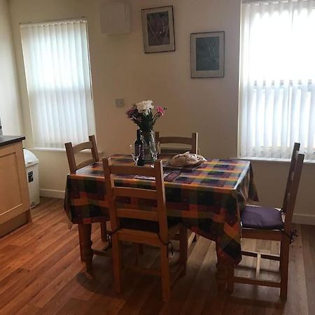 Great Offer 2 Bed Tenby Flat Free Parking Eksteriør bilde