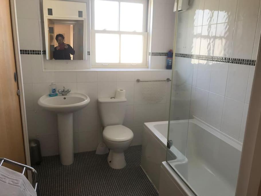 Great Offer 2 Bed Tenby Flat Free Parking Eksteriør bilde
